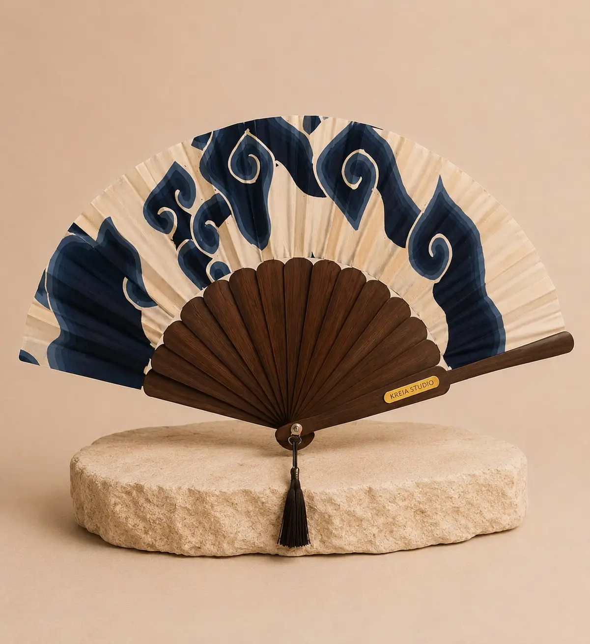 Kreia Anila Hand-Fan